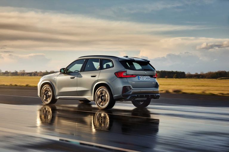 BMW X1 xDrive30e vs Mercedes GLA 250e: duelo de SUV-C premium PHEV compactos