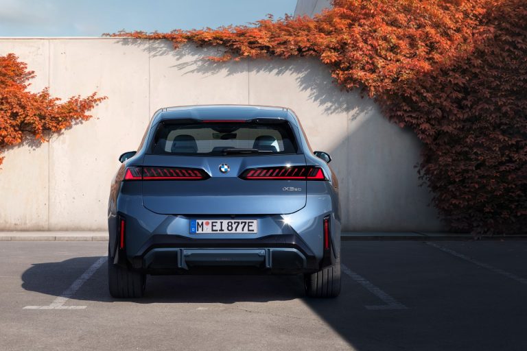 Qué es la potencia combinada en un SUV PHEV y por qué no suma como crees Qué es la potencia combinada en un SUV PHEV y por qué no suma como crees