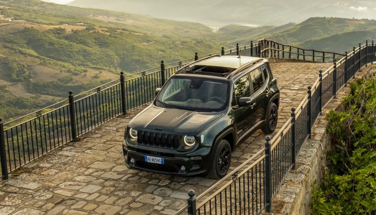 Alfa Romeo Tonale PHEV vs Jeep Compass 4xe: qué SUV-C híbrido enchufable del grupo Stellantis cunde más