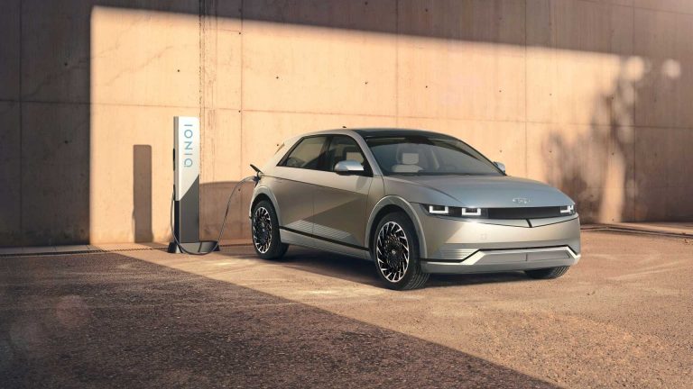 Qué es la arquitectura de 800V en un compacto eléctrico y cómo cambia la carga rápida Qué es la arquitectura de 800V en un compacto eléctrico y cómo cambia la carga rápida