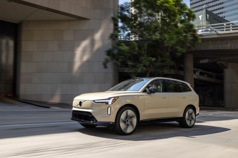 Volvo EX90 review: hasta dónde llega el SUV eléctrico premium de 7 plazas escandinavo