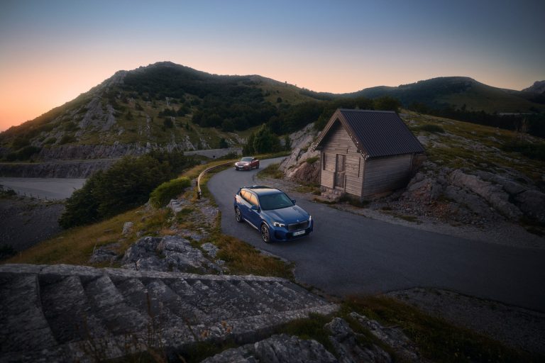 Mercedes EQA 250+ vs BMW iX1 eDrive20: duelo de SUV compactos eléctricos premium por menos de 55.000€ Mercedes EQA 250+ vs BMW iX1 eDrive20: duelo de SUV compactos eléctricos premium por menos de 55.000€