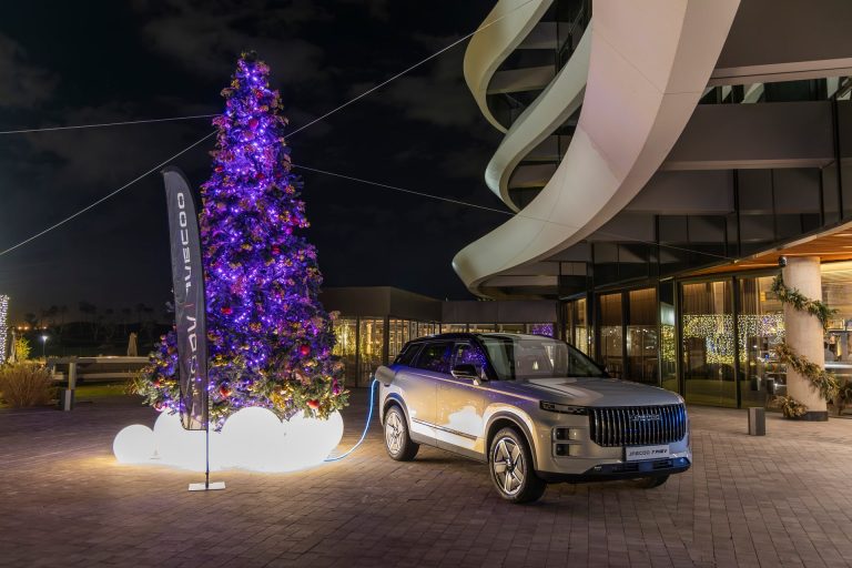 Jaecoo 7 vs Omoda 5: qué SUV-C chino ofrece mejor equipamiento por su precio en 2026