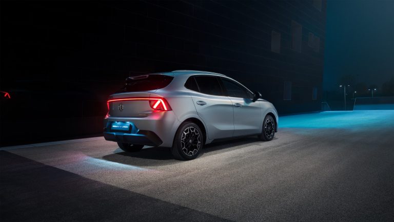MG4 Urban vs Citroën ë-C3: qué utilitario eléctrico rinde más por menos de 25.000€ MG4 Urban vs Citroën ë-C3: qué utilitario eléctrico rinde más por menos de 25.000€