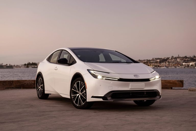 Los 5 compactos PHEV con mejor consumo real en modo híbrido a la venta en España en 2026 Los 5 compactos PHEV con mejor consumo real en modo híbrido a la venta en España en 2026