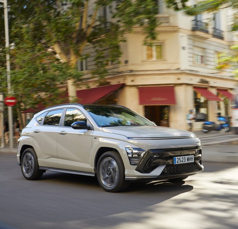 Qué es realmente la eficiencia real en kWh/100 km de un compacto eléctrico y por qué el WLTP no lo refleja Qué es realmente la eficiencia real en kWh/100 km de un compacto eléctrico y por qué el WLTP no lo refleja