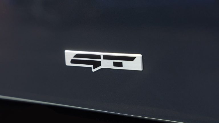 Kia EV4 vs Peugeot e-308: qué compacto eléctrico convence más como coche único familiar Kia EV4 vs Peugeot e-308: qué compacto eléctrico convence más como coche único familiar