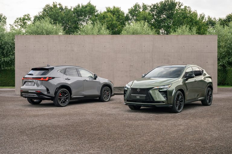 Lexus NX 450h+ vs Mercedes GLC 300 e: welke premium SUV-D PHEV biedt het beste rijcomfort op lange reizen Lexus NX 450h+ vs Mercedes GLC 300 e: qué SUV-D PHEV premium ofrece mejor confort de marcha en viaje largo