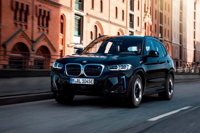 Mercedes GLC 300 e vs BMW X3 xDrive30e vs Volvo XC60 Recharge: tres SUV-D PHEV premium frente a frente Mercedes GLC 300 e vs BMW X3 xDrive30e vs Volvo XC60 Recharge: tres SUV-D PHEV premium frente a frente