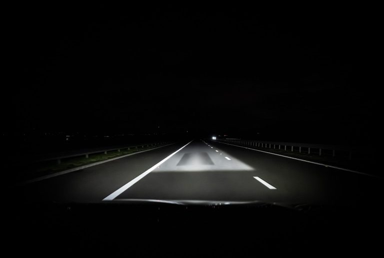Cómo elegir un SUV-C premium en 2026 según la calidad real del interior y los materiales del salpicadero Cómo elegir un SUV-C premium en 2026 según la calidad real del interior y los materiales del salpicadero